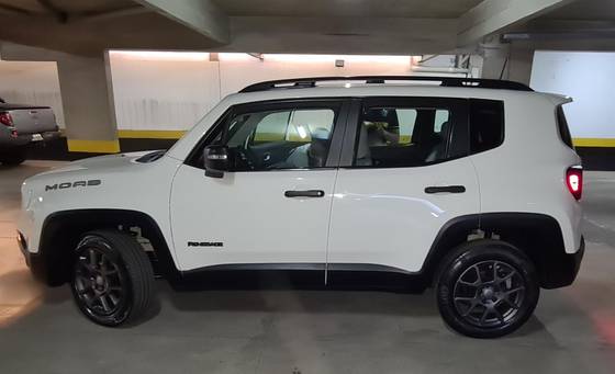 JEEP RENEGADE 2.0 16V TURBO DIESEL MOAB 4P 4X4 AUTOMÁTICO